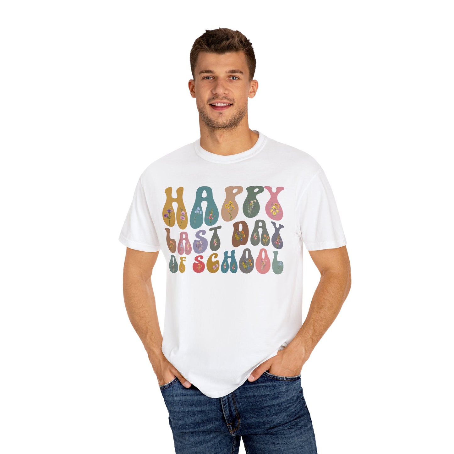 Retro Happy Last Day of School Shirts, End of Year Teacher Gift, Vintage Teacher Shirt, Comfort Colors Kindergarten Graduation Gift, CC1621