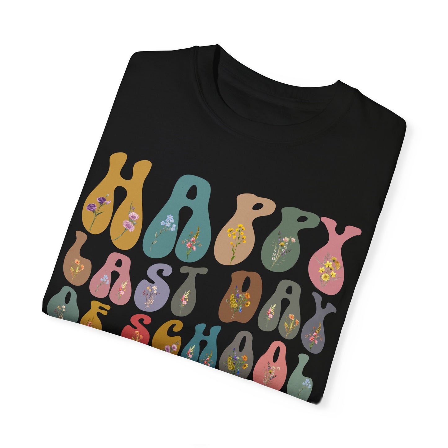 Retro Happy Last Day of School Shirts, End of Year Teacher Gift, Vintage Teacher Shirt, Comfort Colors Kindergarten Graduation Gift, CC1621