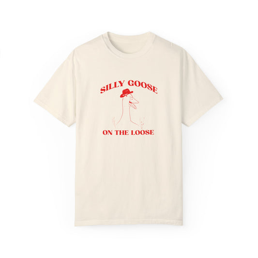 Silly Goose On The Loose Shirt, Funny Gift For Her, Silly Goose Club Shirt Silly Joke Shirt Funny Goose Shirt Funny University Shirt, CC1643